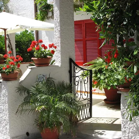 Albergo Villa Verde Палинуро