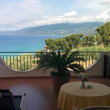 Otel Albergo Villa Verde